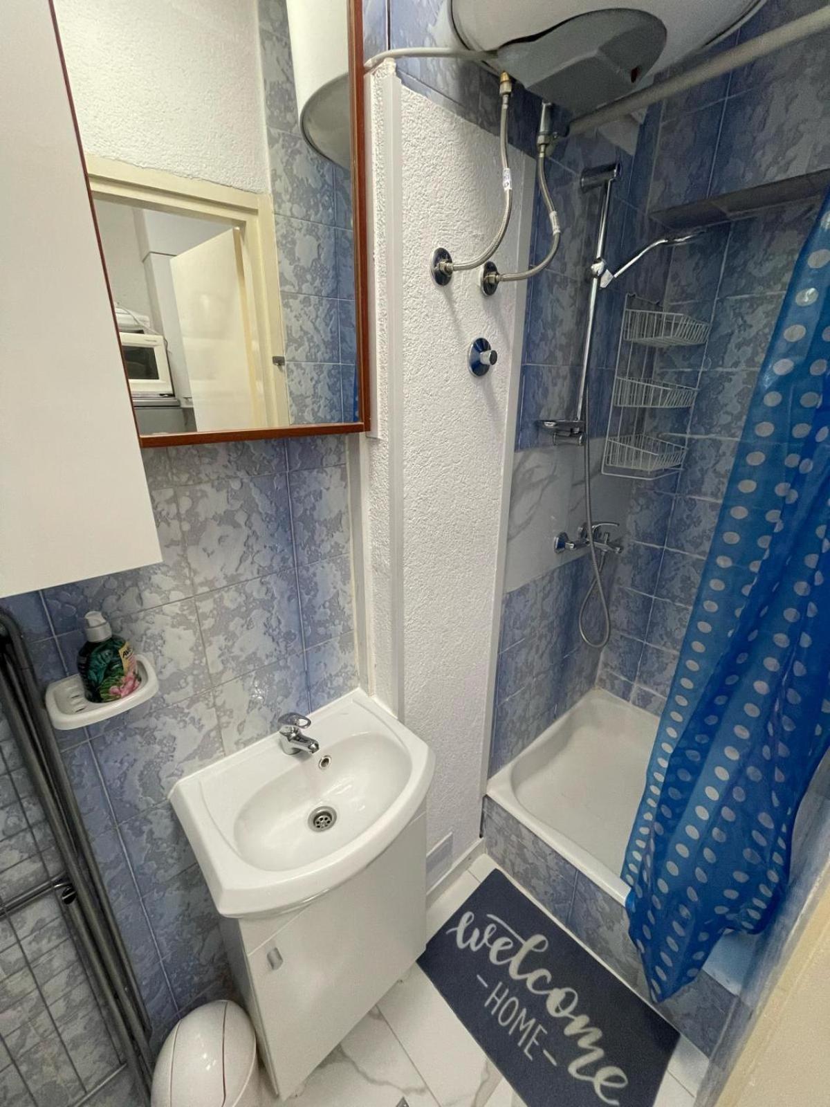 Morska Postelja - Sea Bed Apartment Omis Exterior photo