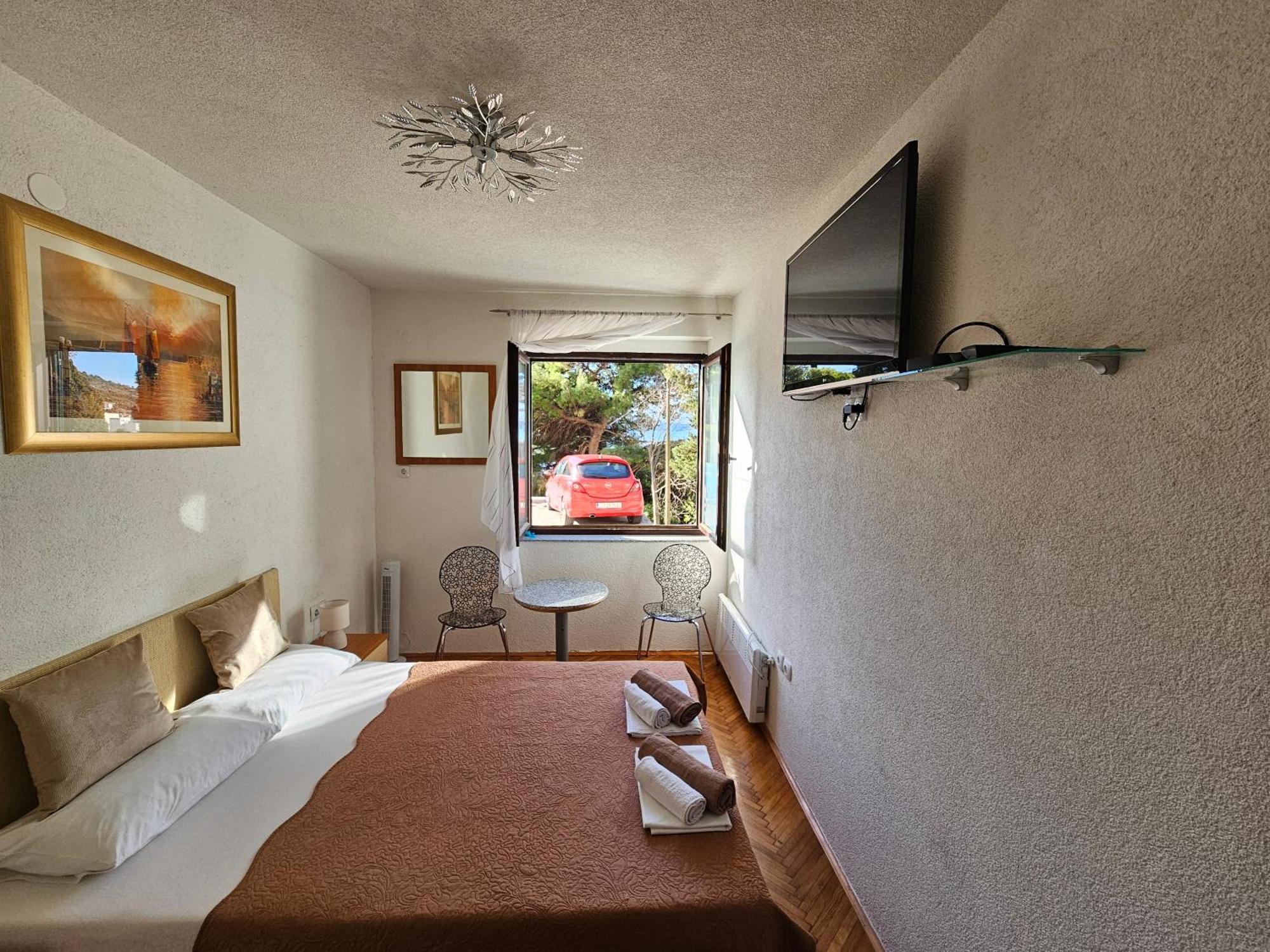 Morska Postelja - Sea Bed Apartment Omis Exterior photo