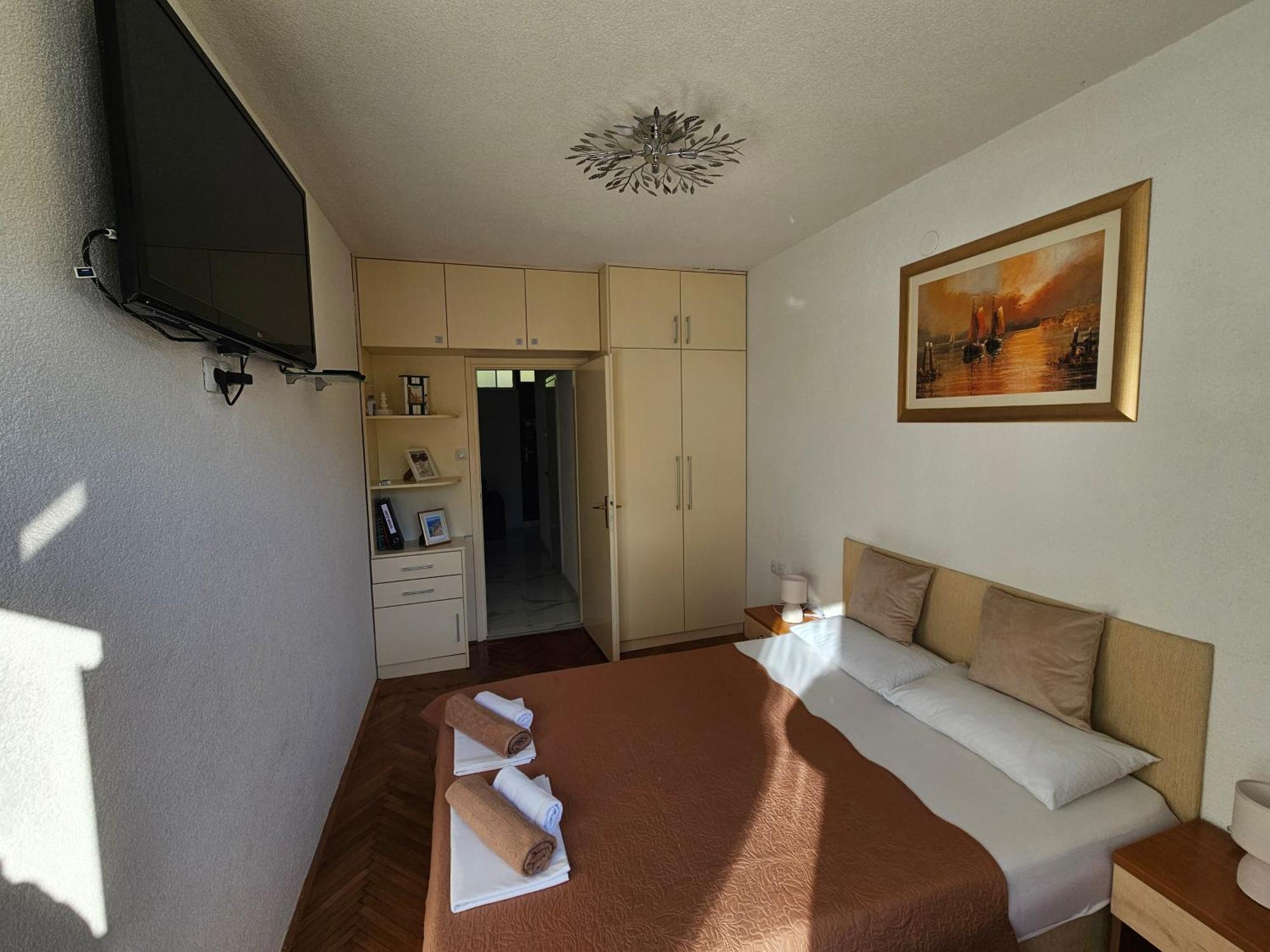 Morska Postelja - Sea Bed Apartment Omis Exterior photo